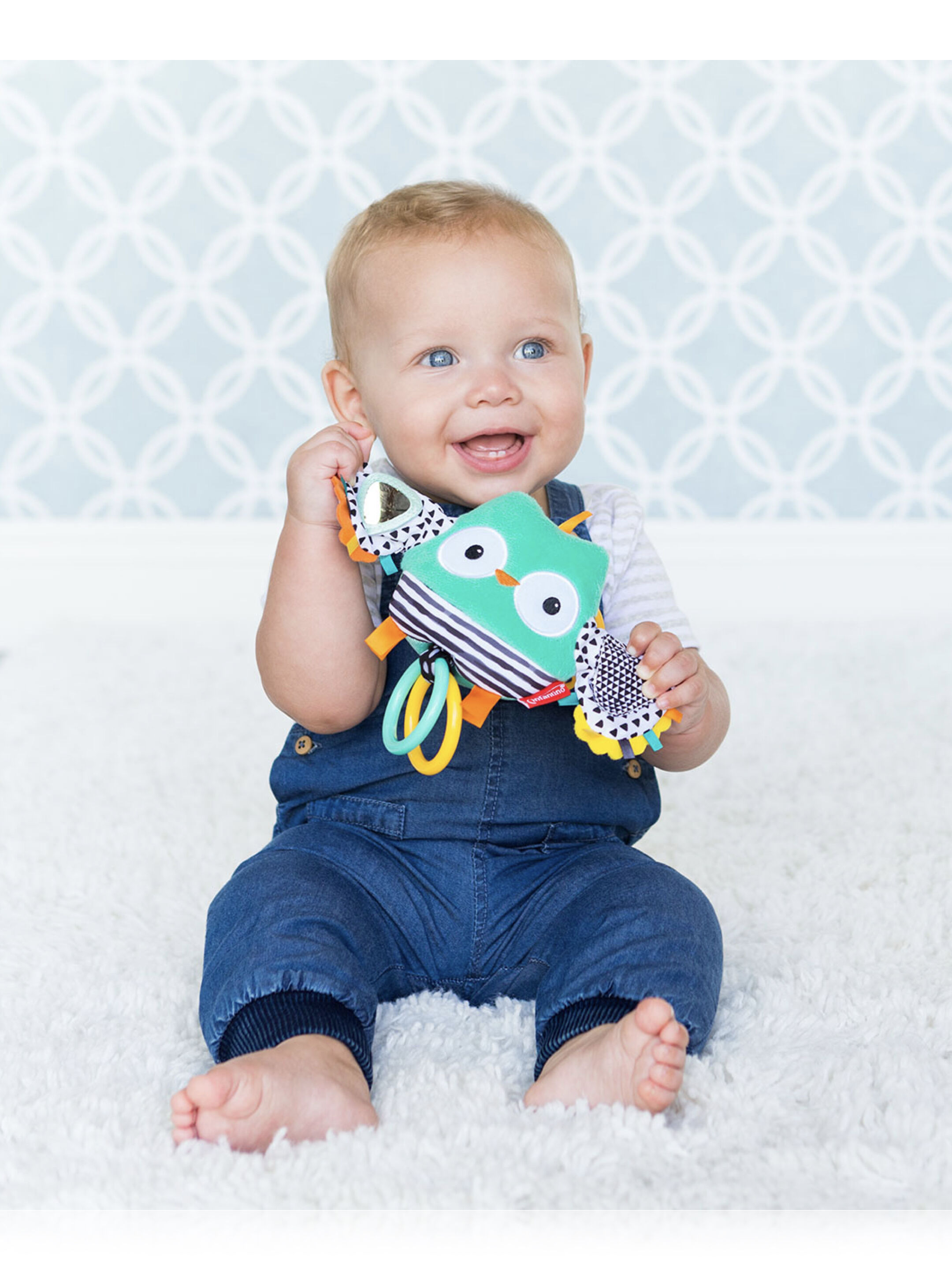 Infantino Flutter & Jitter Pal image number 2