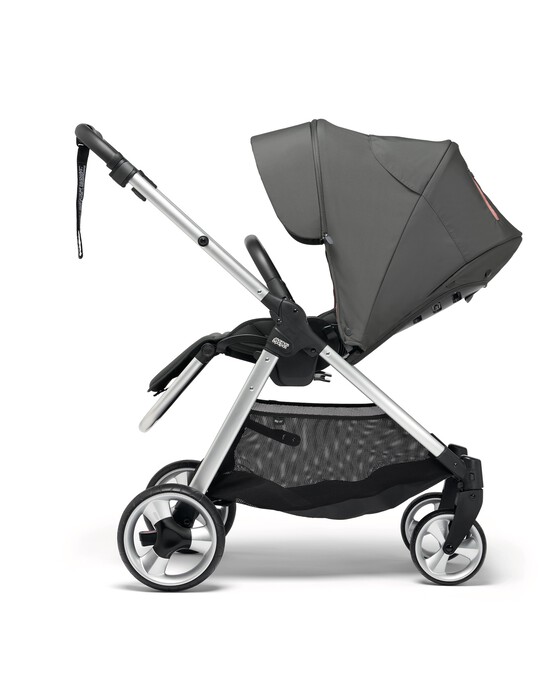 Armadillo Flip XT² Signature Edition Athleisure Pushchair - Grey/Coral image number 4