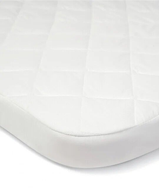 Lua Bedside Crib Bundle Grey with Mattress Protector & Fitted Sheets - Star / White image number 5