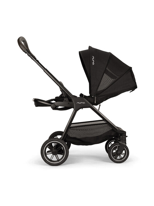 Umbrella top stroller nuna