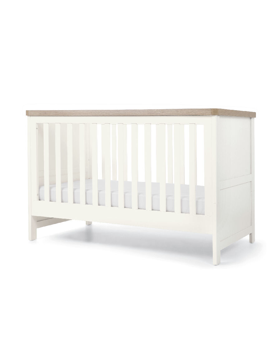 baby master cot