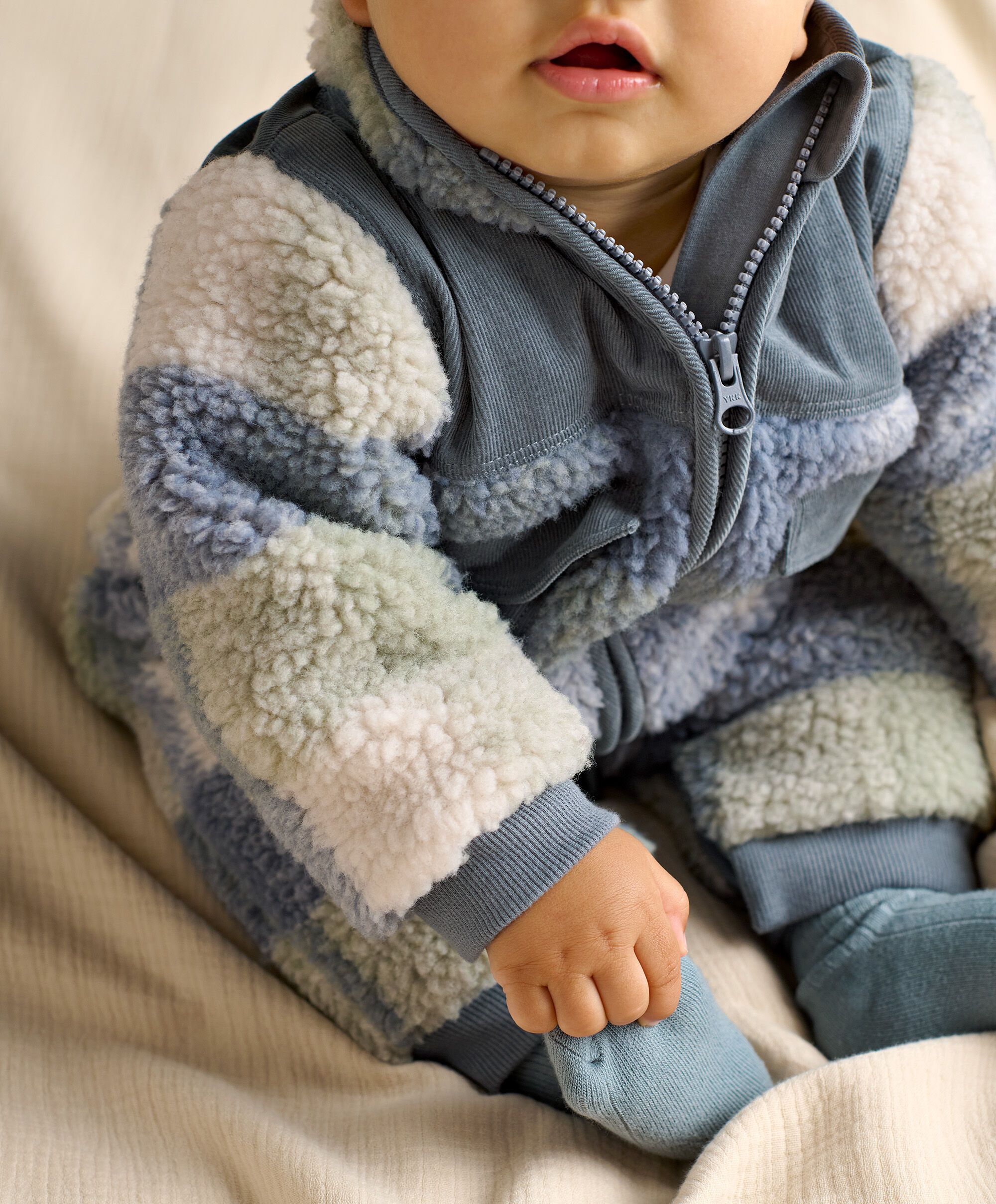 Gingham Pramsuit image number 7