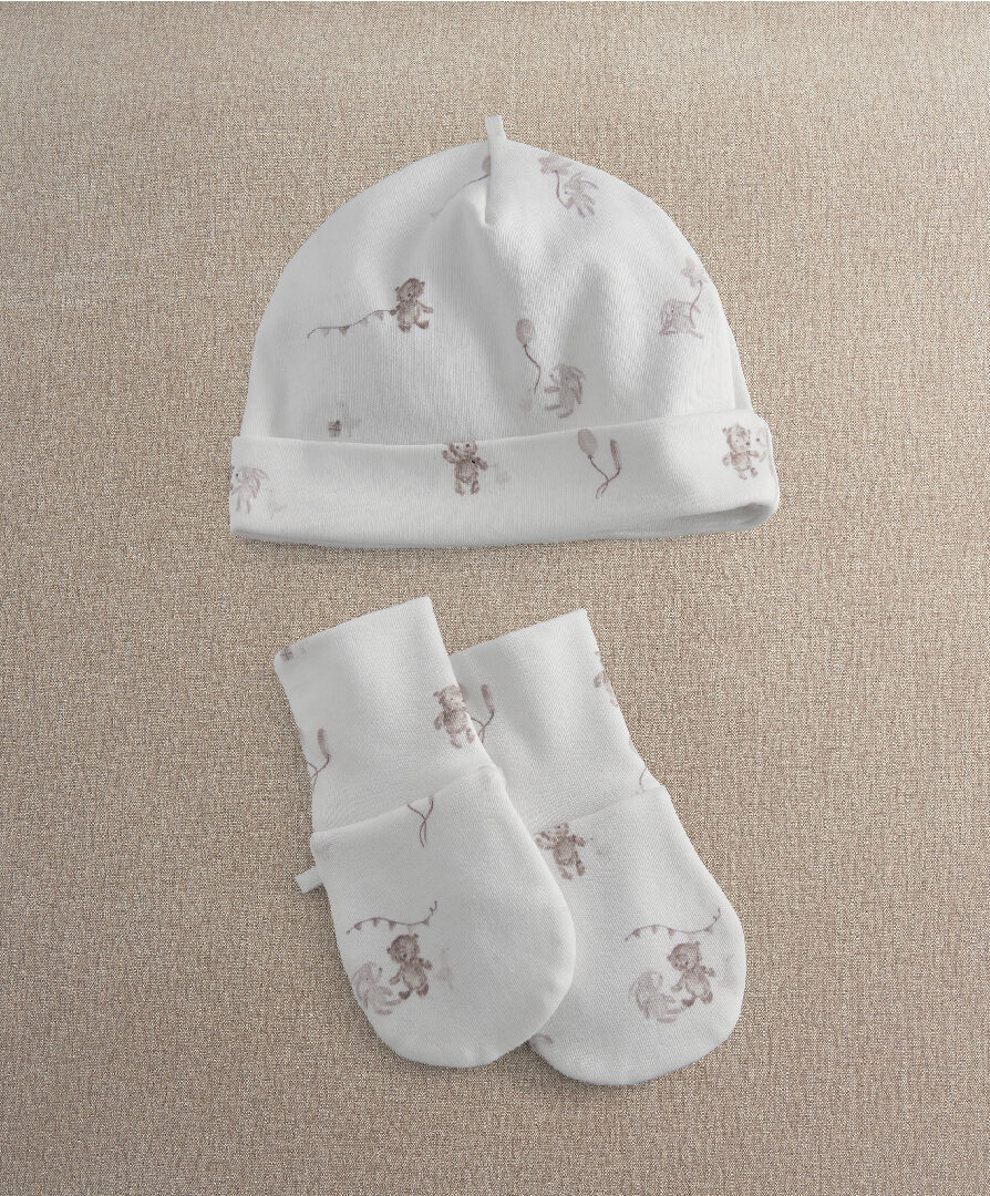 Celebration Print Hat & Mitts image number 1
