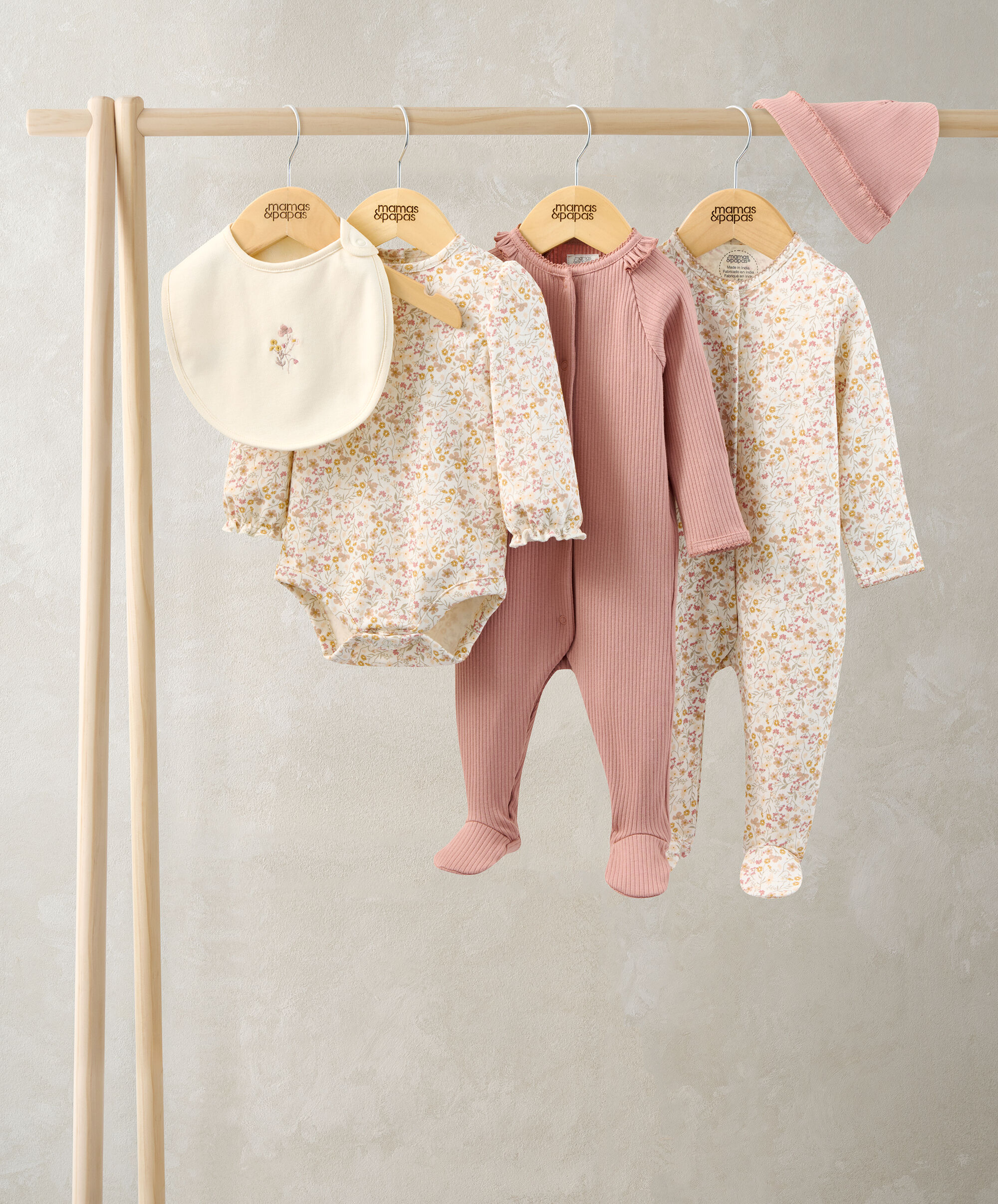 Welcome to the World Floral Baby Clothes 5 Piece Set image number 1