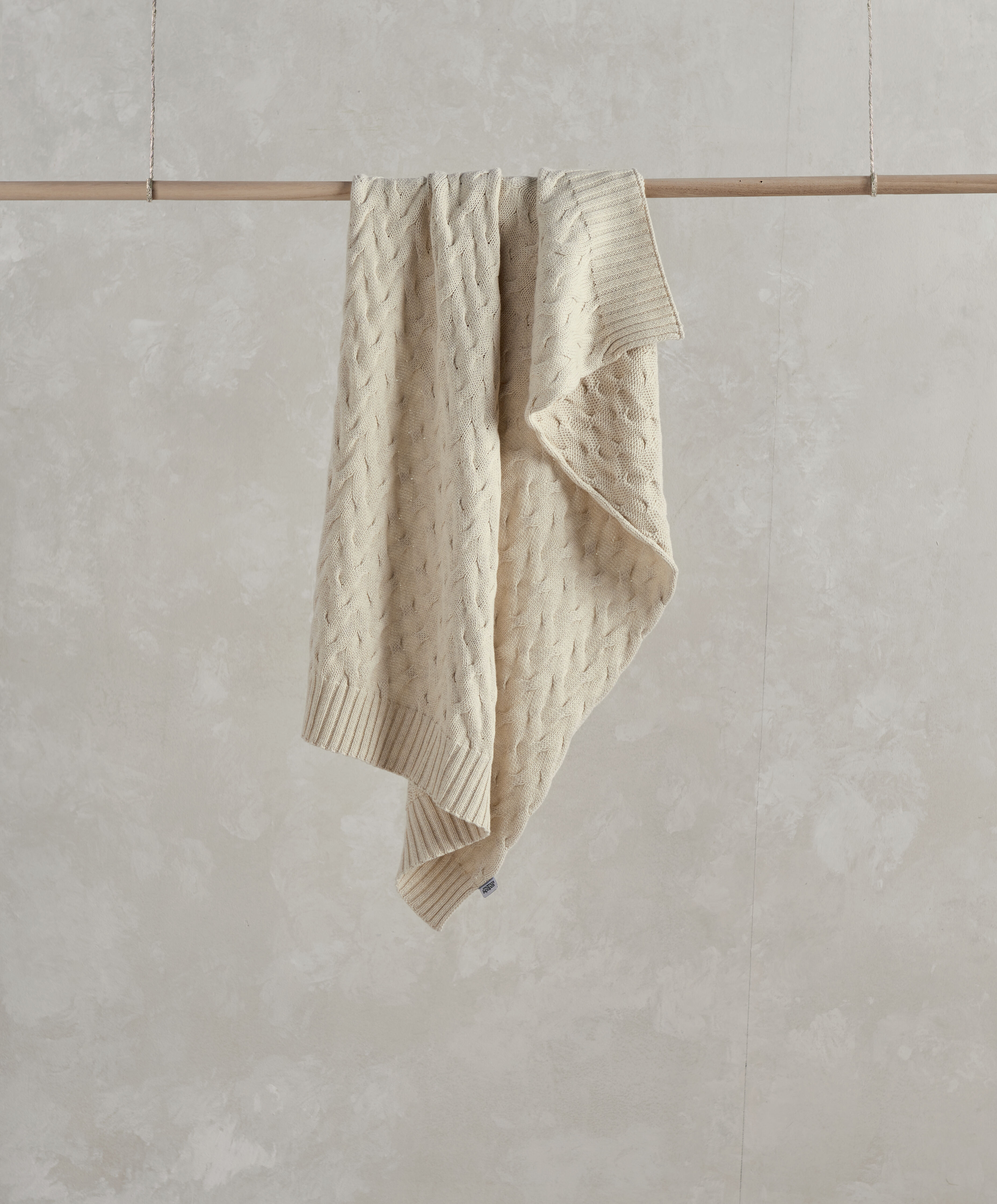 Cable Knitted Blanket - Welcome to the World Duckling