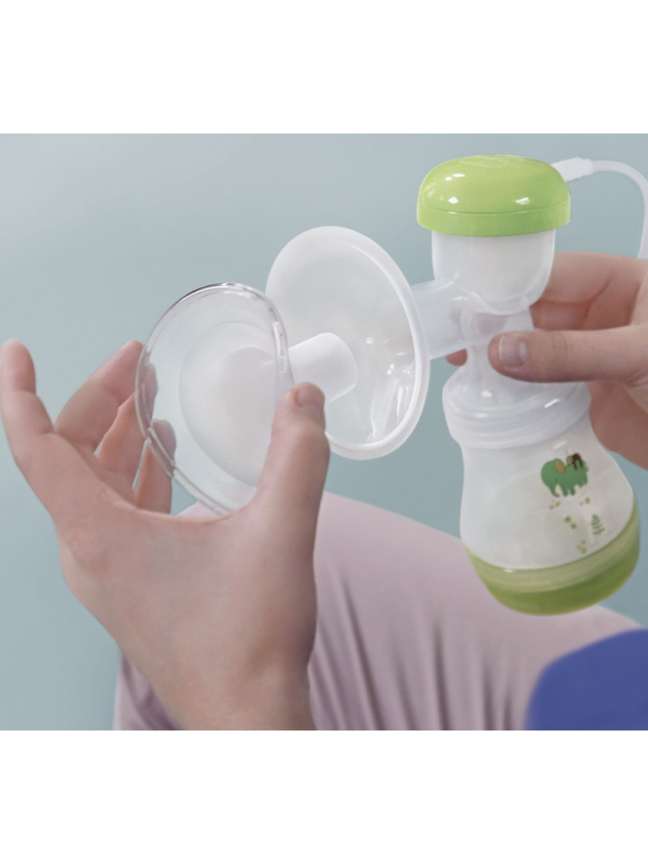 Mam Baby Breast Pump Manual Silicone Breastfeeding - 0 M+ |  Green - Pack of 1 image number 9