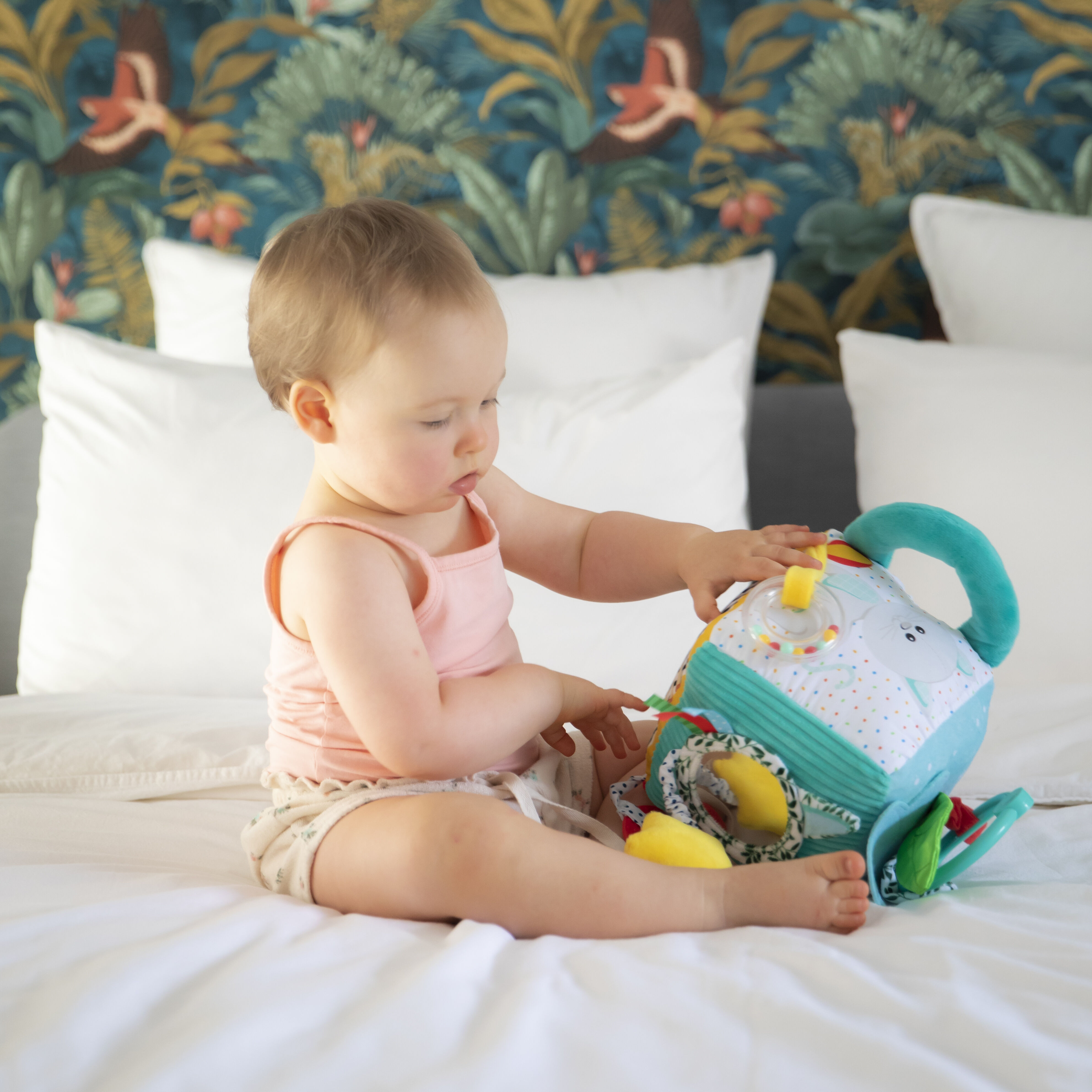 Sophie la girafe Fresh Touch Sensory Cube image number 17