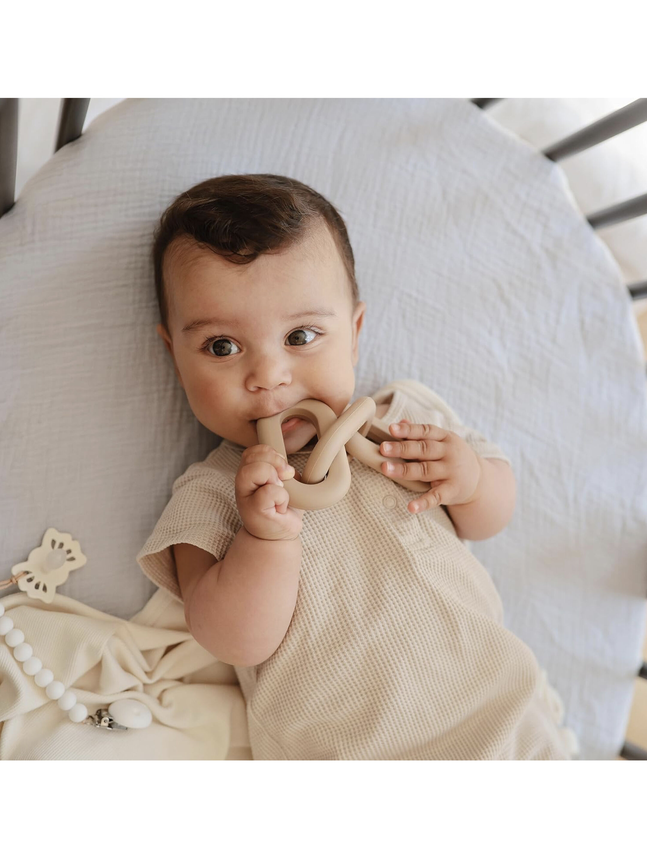 Mushie Links Teether (Tradewinds) image number 5
