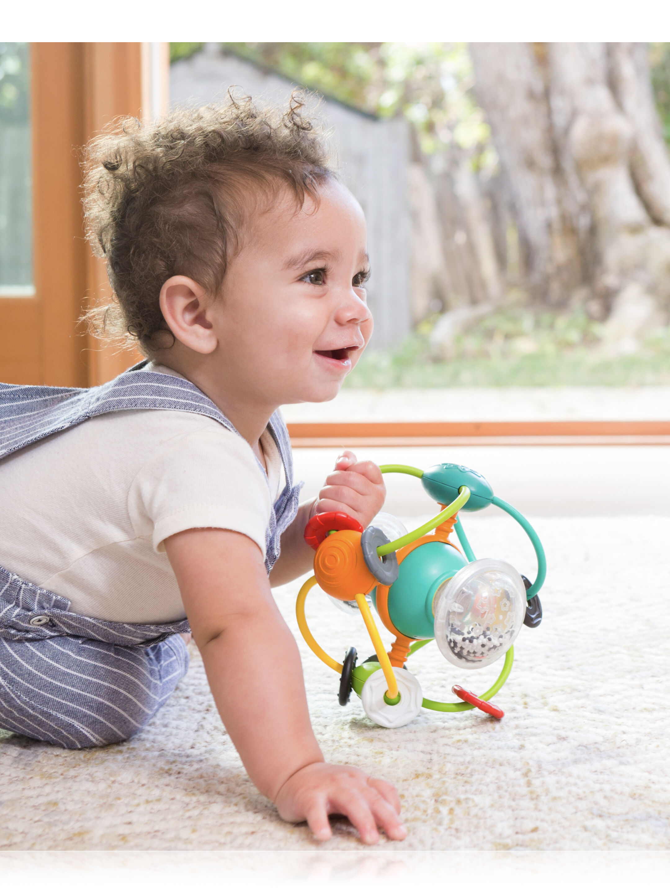 Infantino Magic Beads Activity Ball image number 1