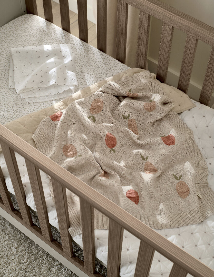 Welcome to the World Seedling Knitted Blanket - Fruit image number 8