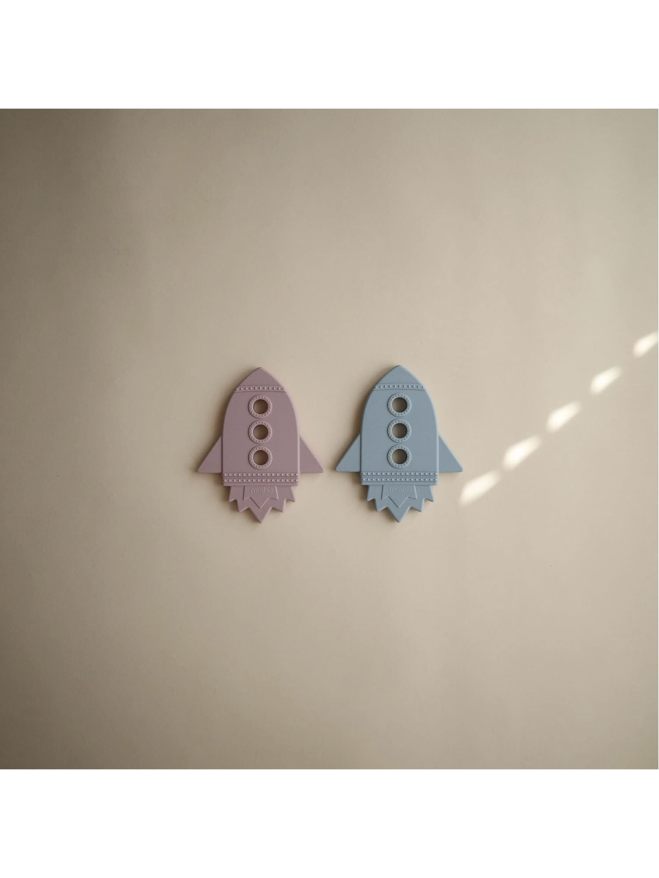 Mushie Teether Rocket Cloud image number 2