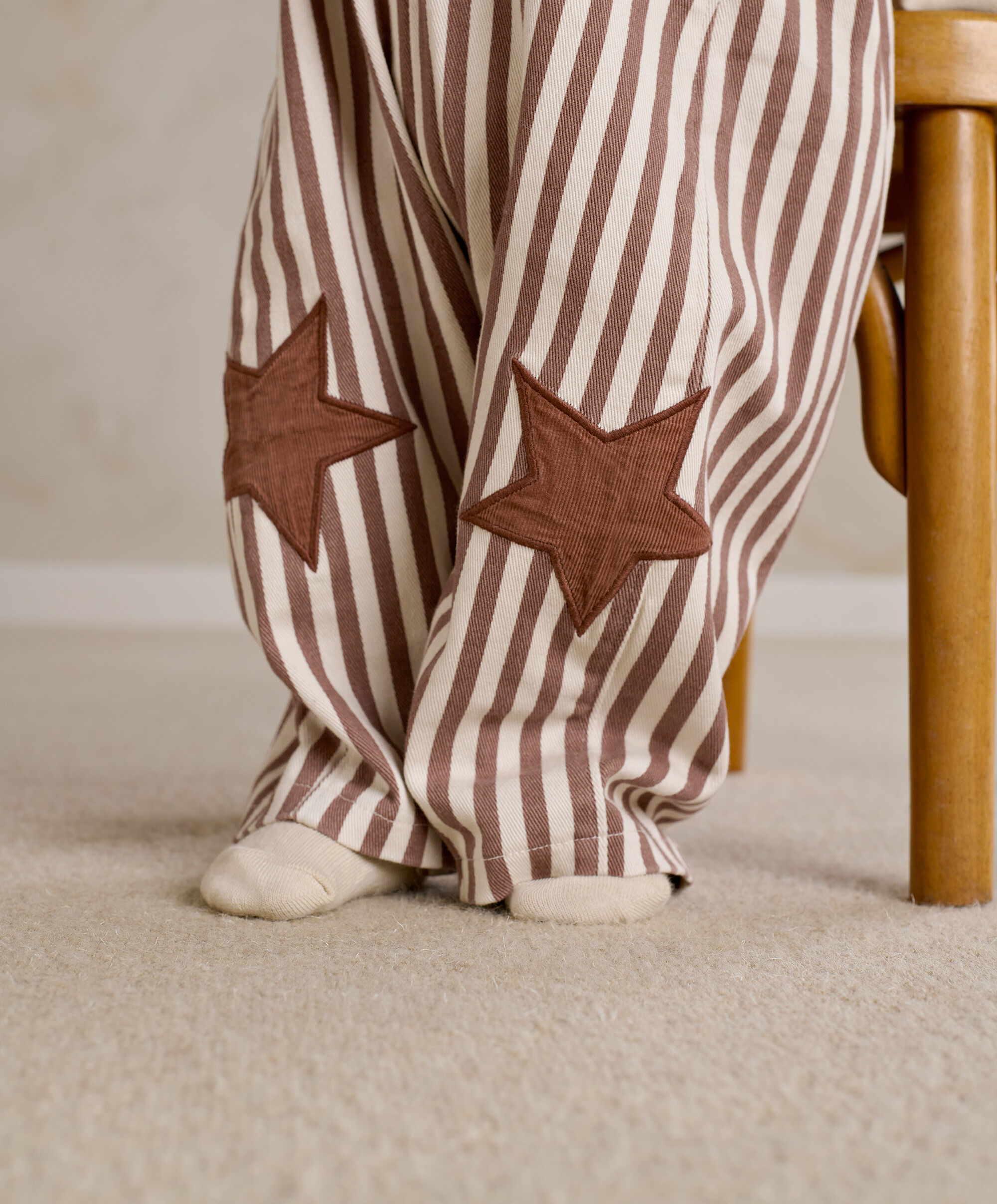 2pc Stripe Dungaree Set image number 2