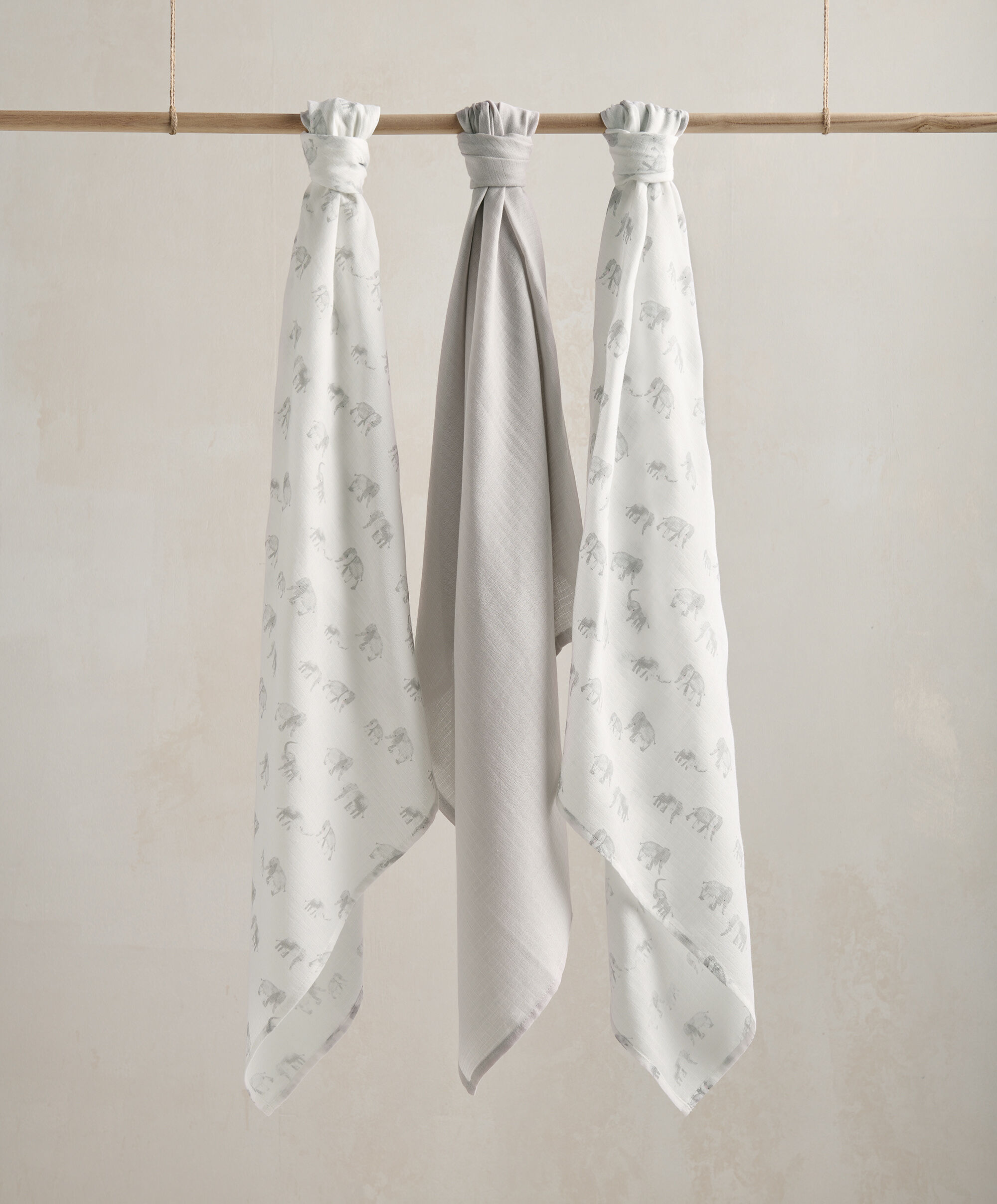 Nappy Caddy 6 Piece Bundle with 3 piece Organic Sleepsuit - Grey Waffle image number 7