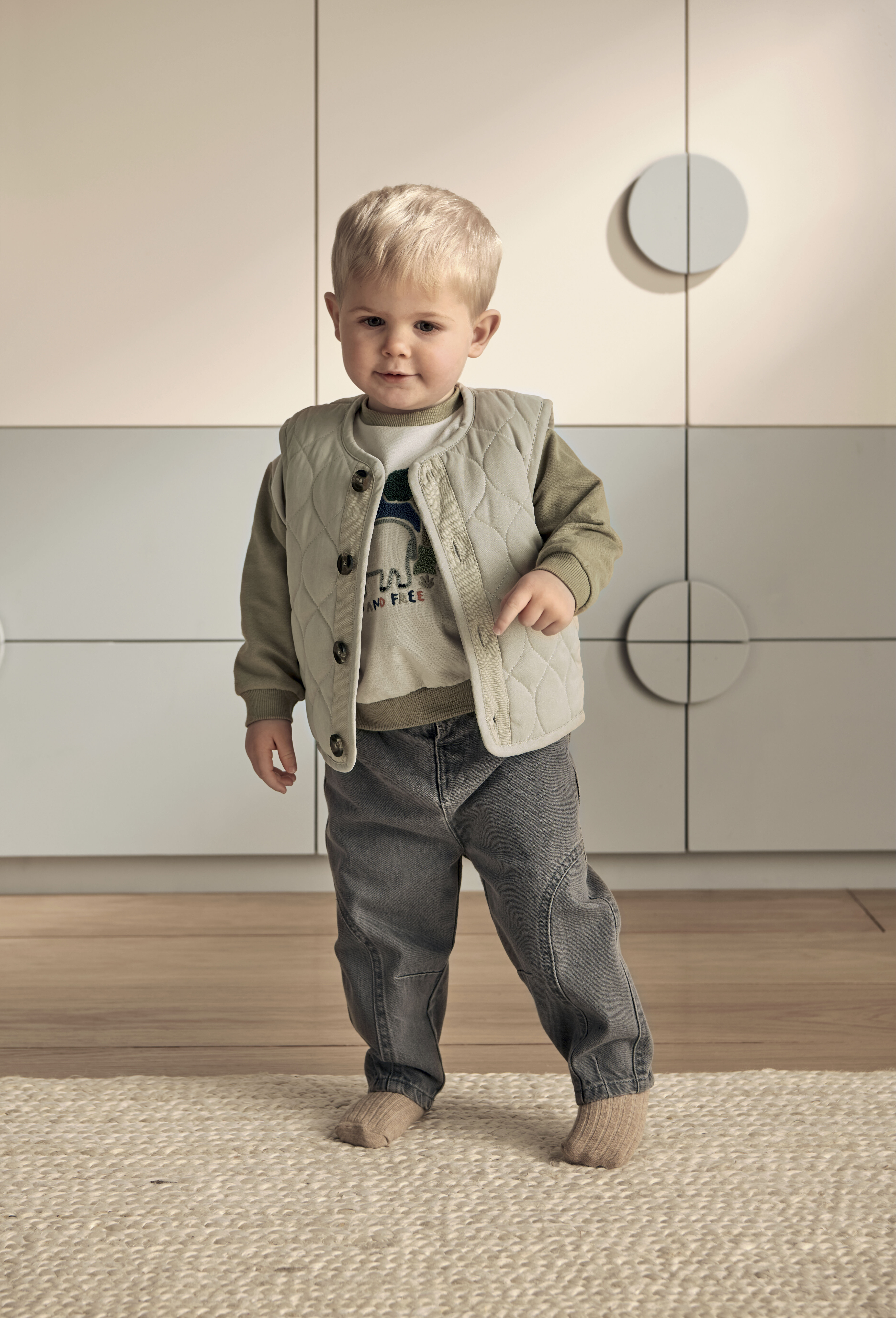 Quilted Gilet - Beige image number 1