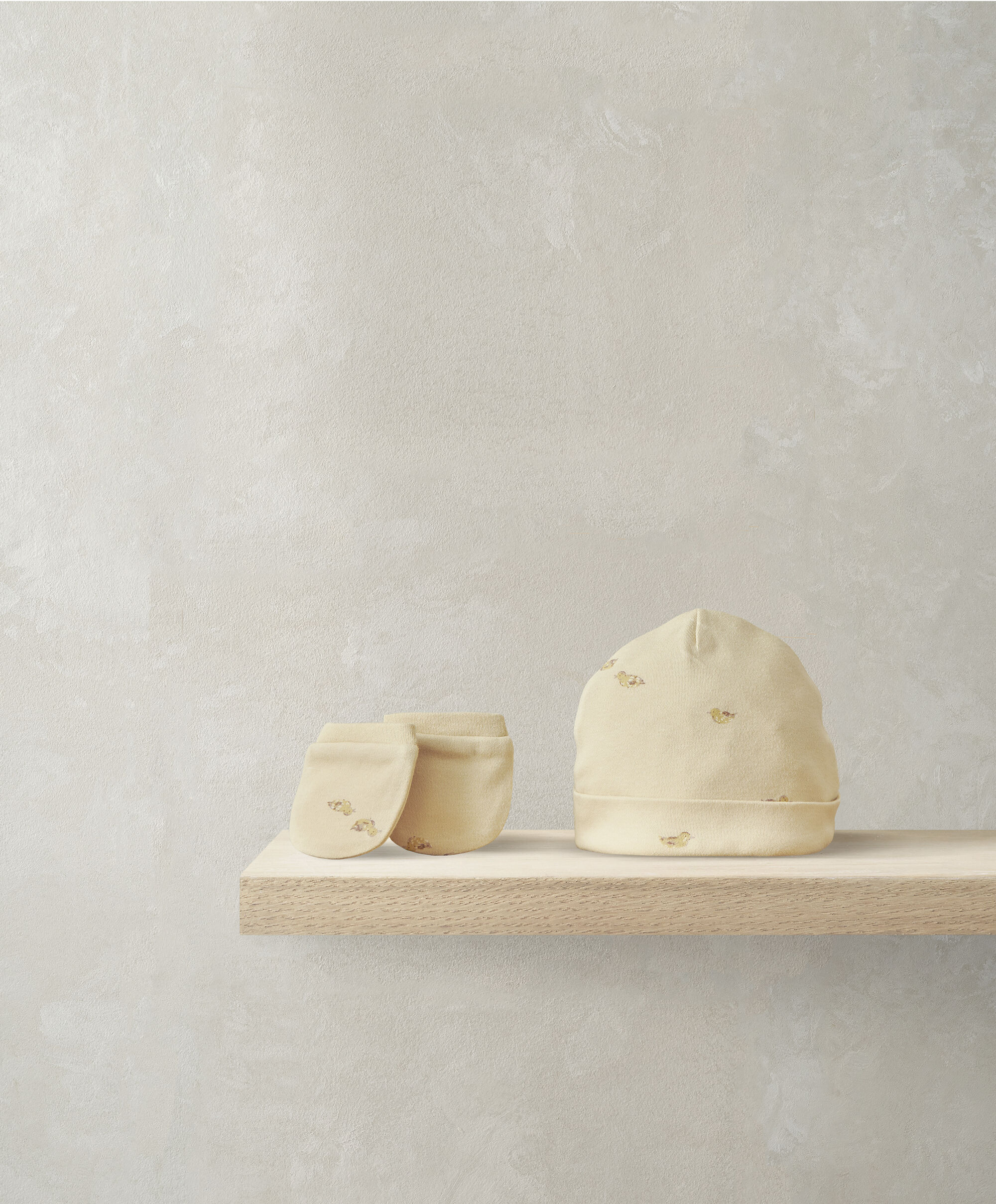 Duckling Premature Hat & Mittens image number 1