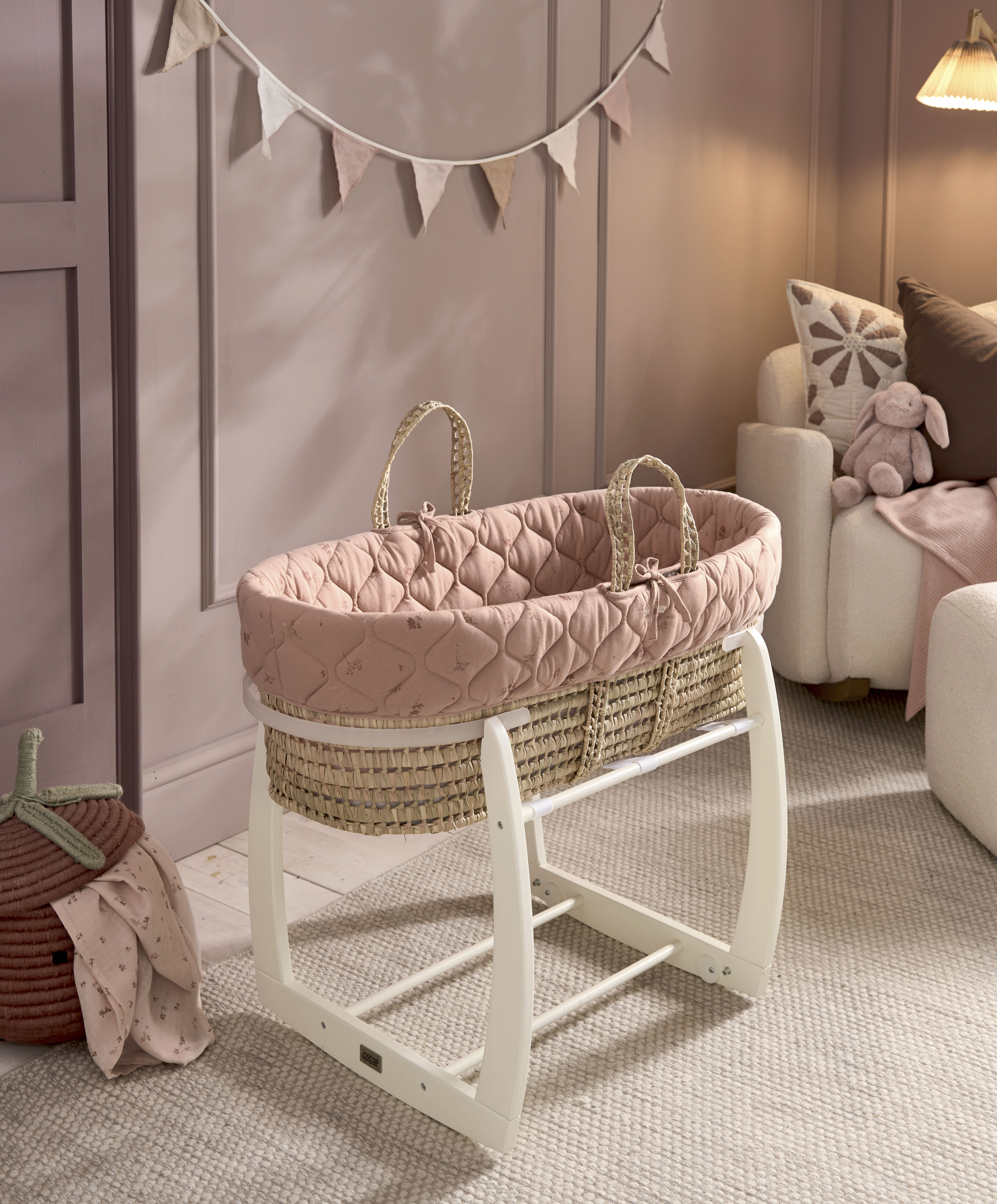 Moses Basket - Welcome to the World Wildflower image number 1