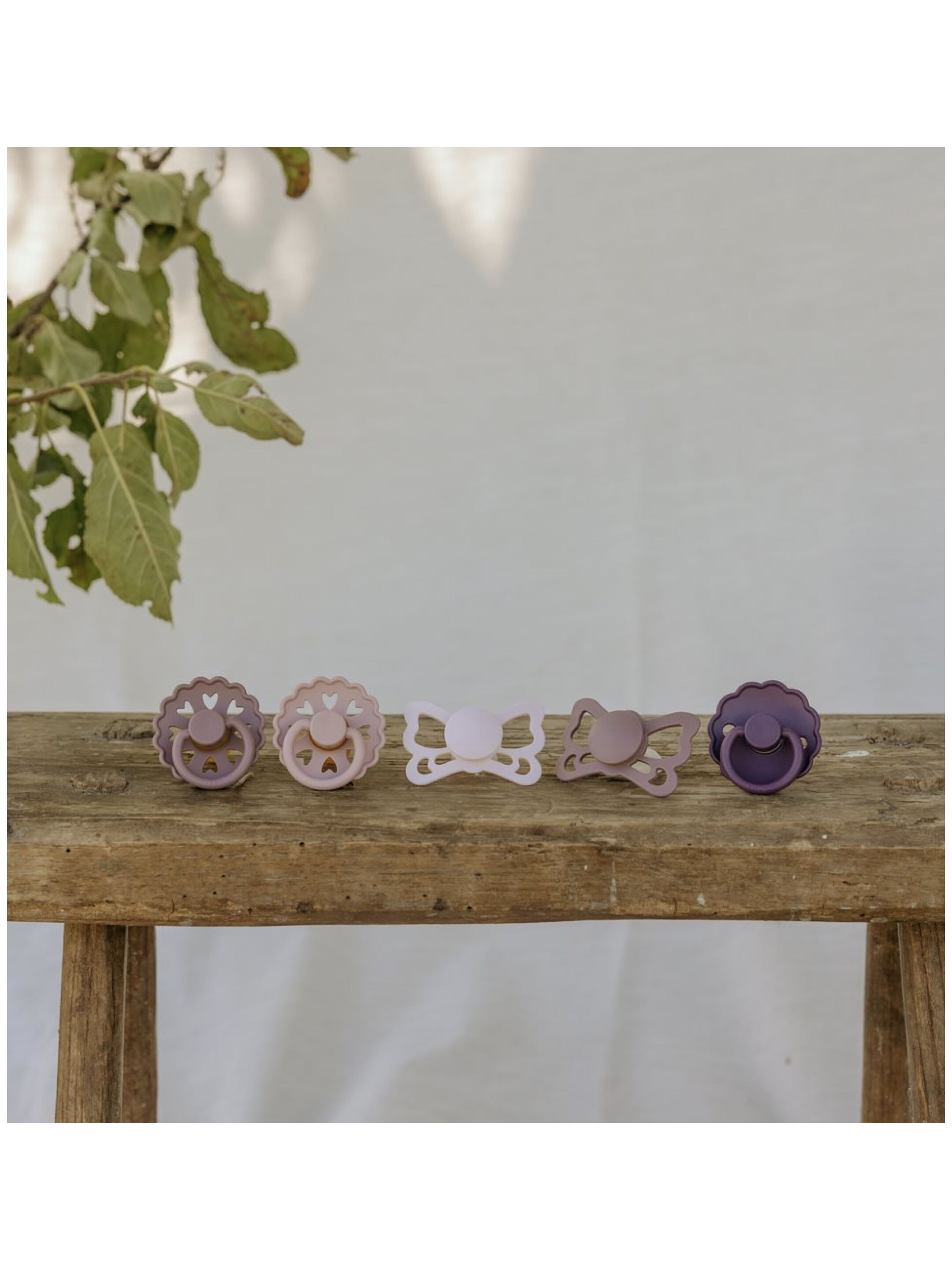 FRIGG Fairytale Latex Baby Pacifier 0-6M 2-Pack Twilight Mauve/Primrose - Size 1 image number 4