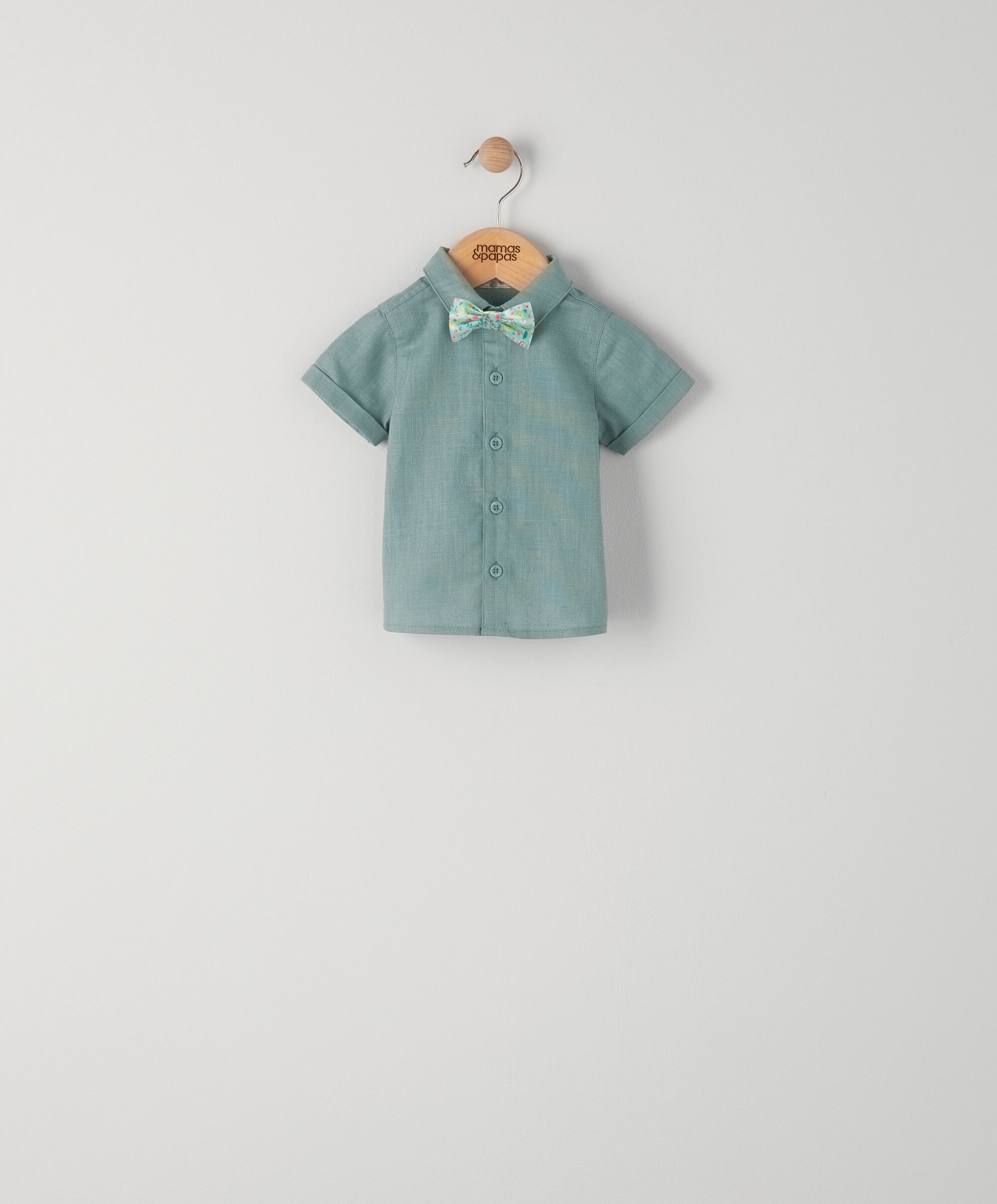 Green Shirt With Floral Bowtie image number 1