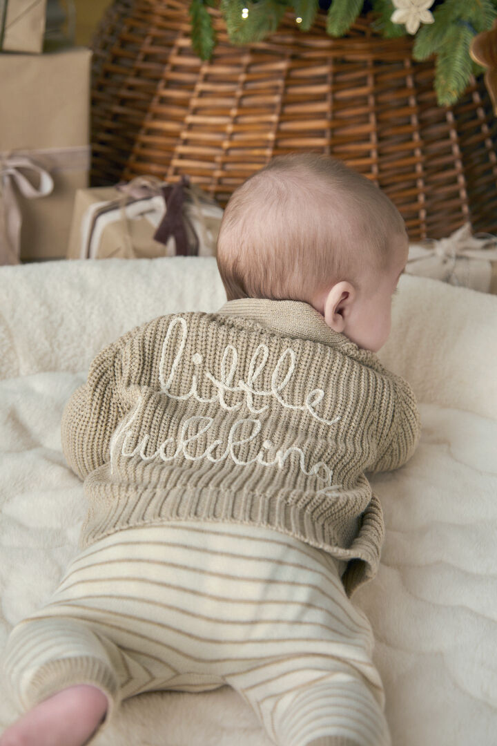 Christmas Little Pudding Knitted Outfit Set image number 2