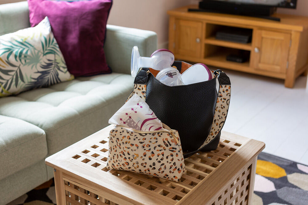 Tommee Tippee Made For Me Disposable Breast Pads 40pcs Wrapped In Pairs Medium Size image number 5