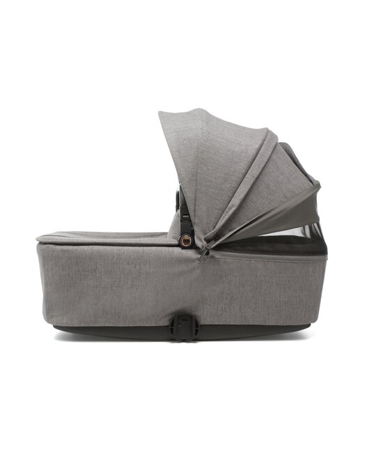Strada Luxe Pushchair with Luxe Carrycot image number 6