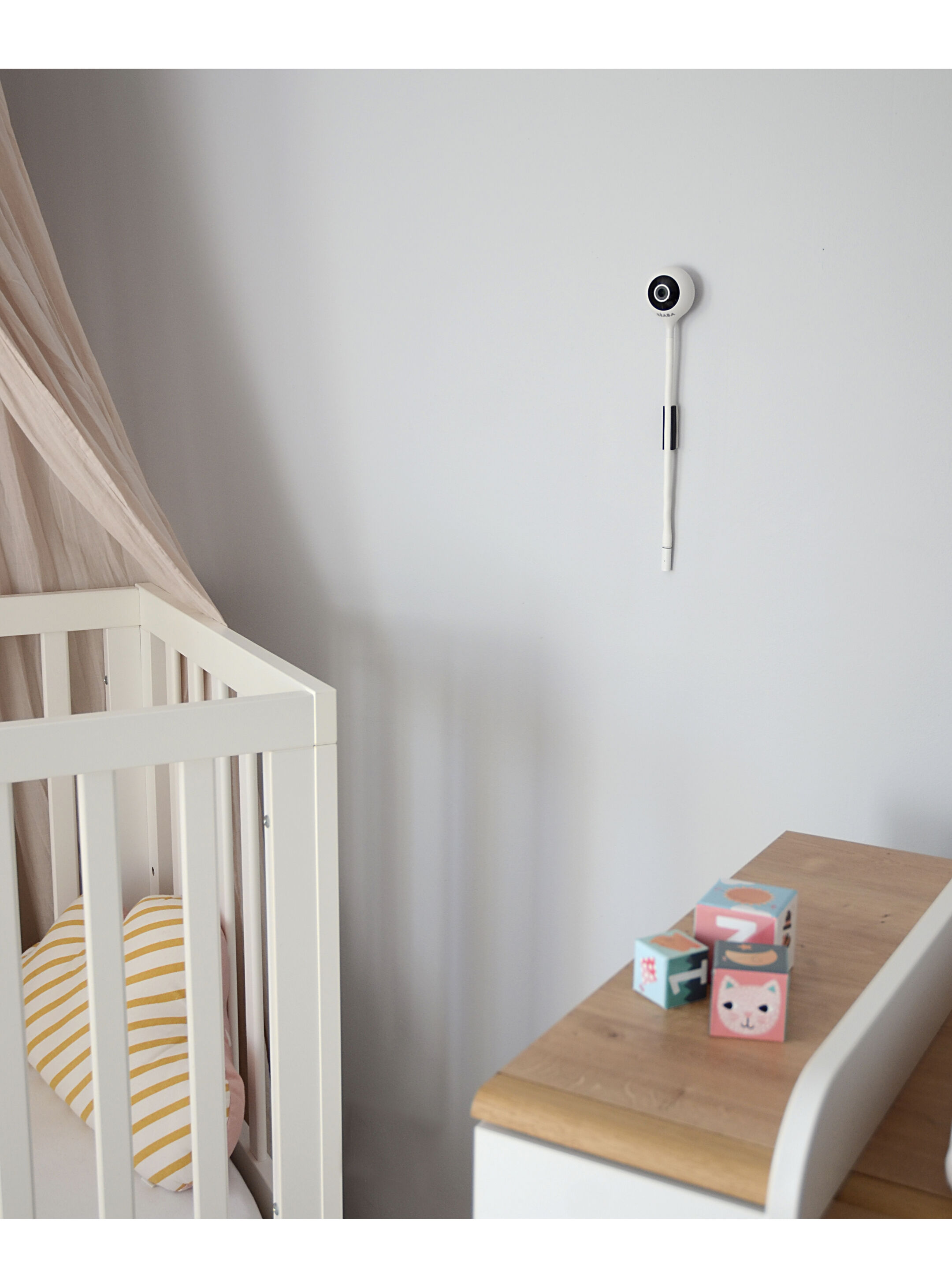 Beaba Video Baby Monitor Zen Connect - White image number 4