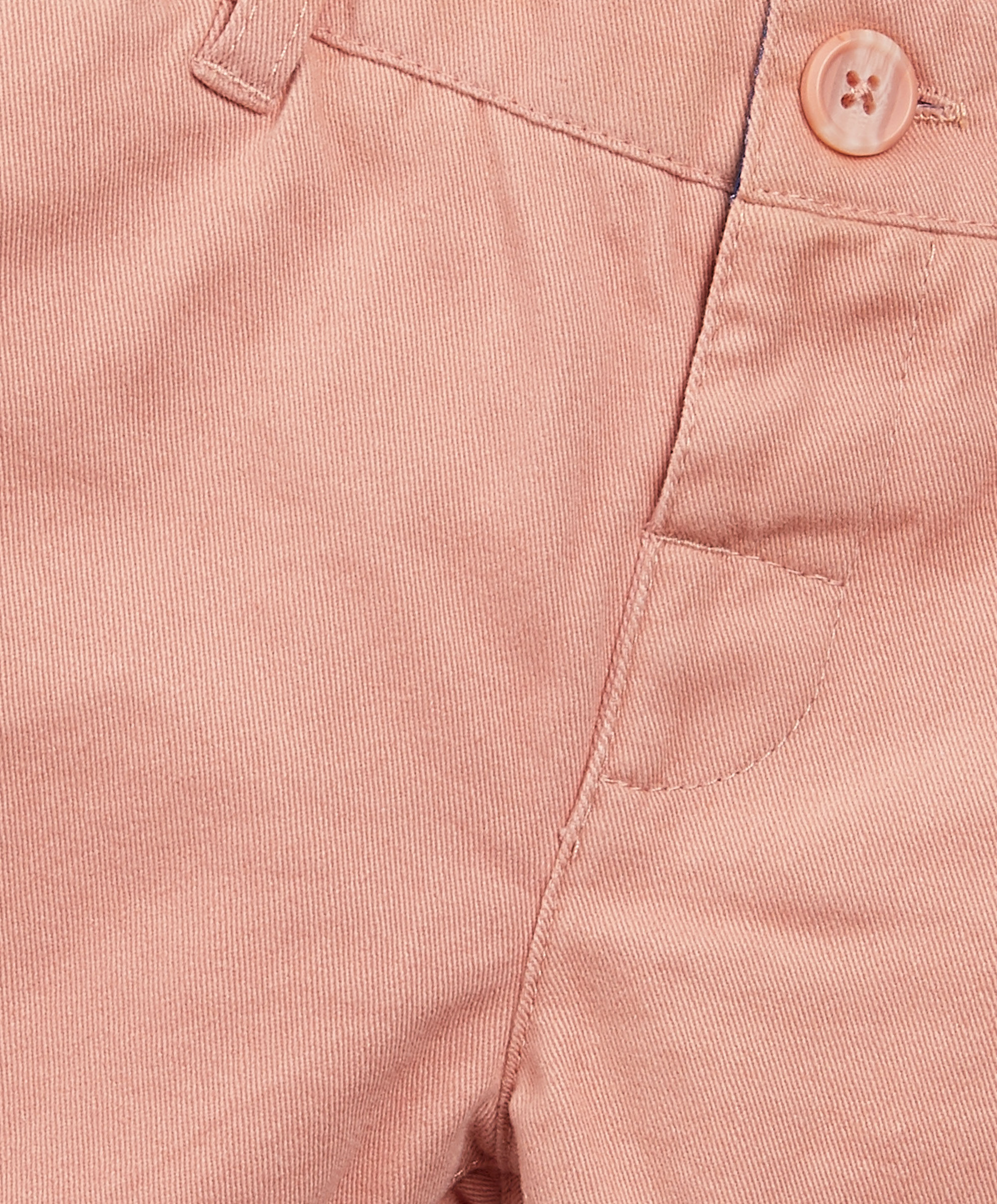 Shorts image number 3