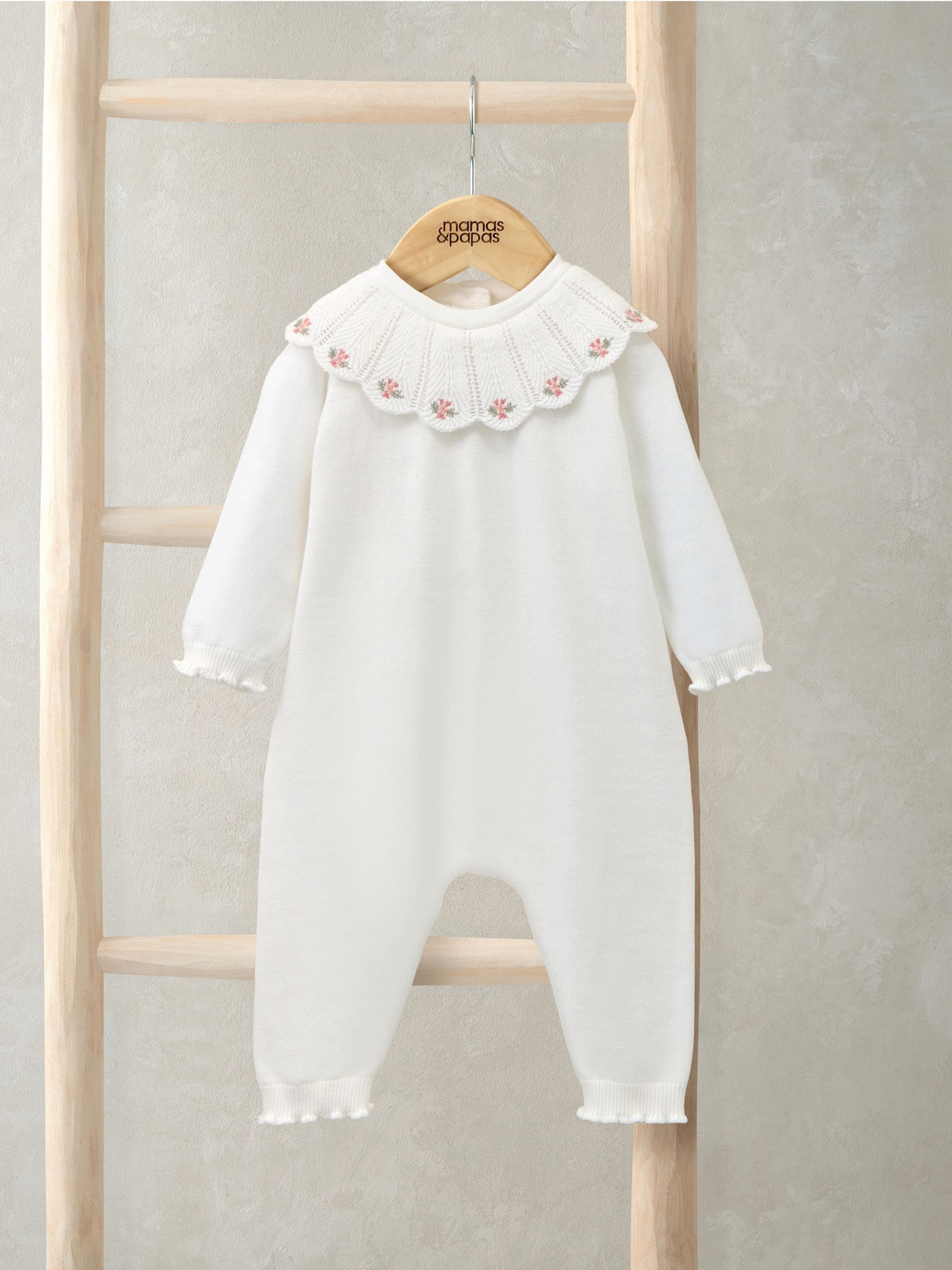 Knitted Collar Romper Baby Gift Set with Pink Blanket & Bunny image number 3