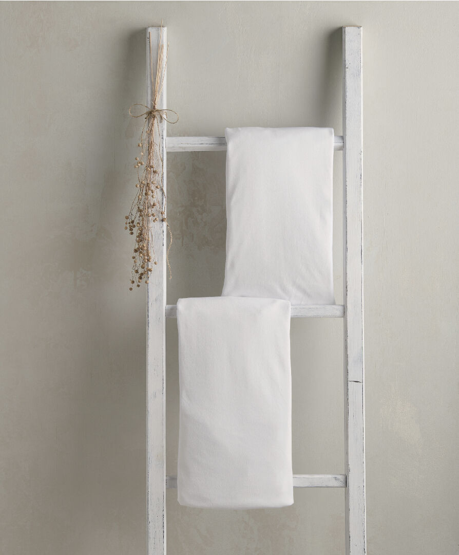 Universal Crib Sheets - White (Pack of 2) image number 1