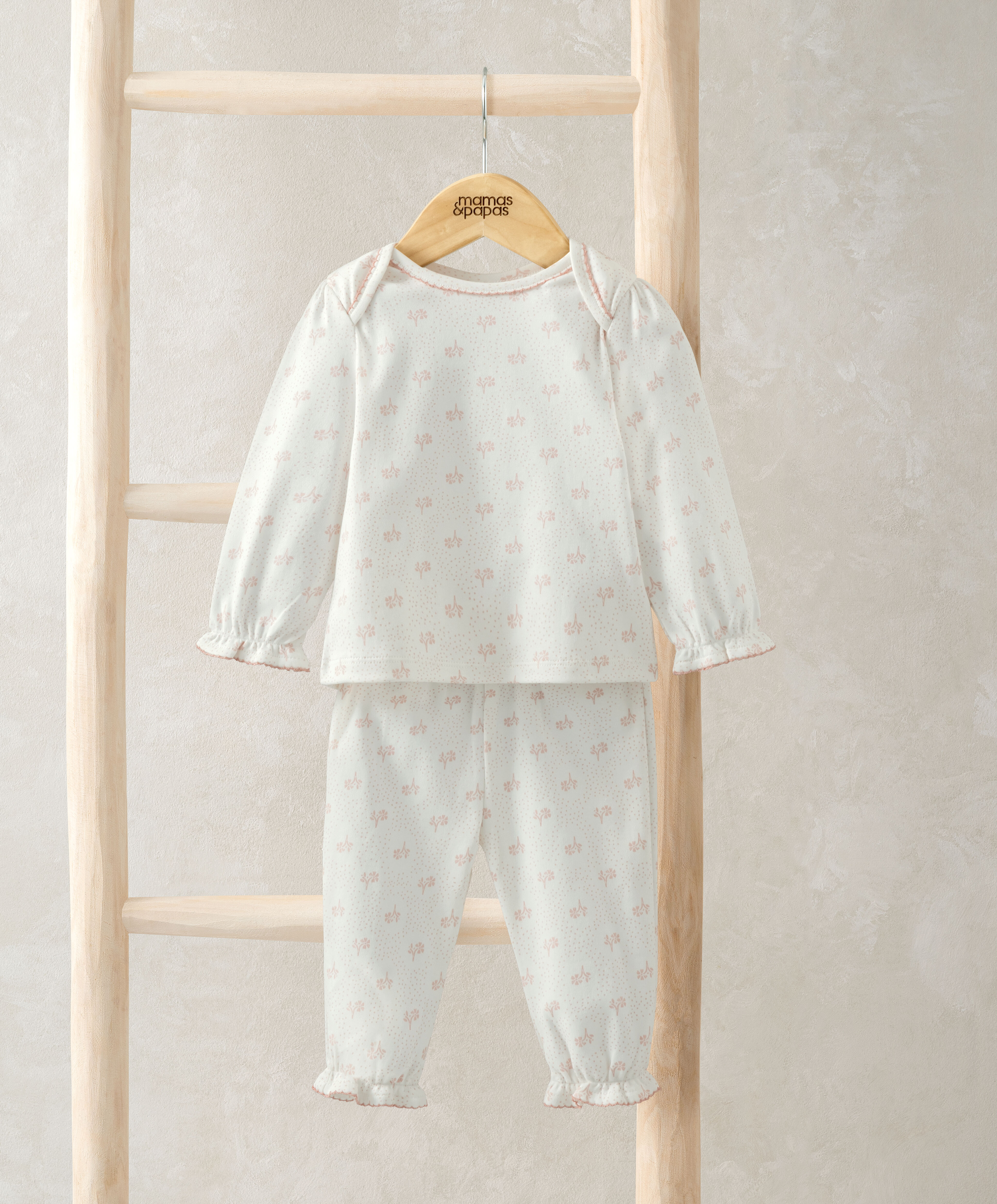 Daisy Print Pyjamas image number 1