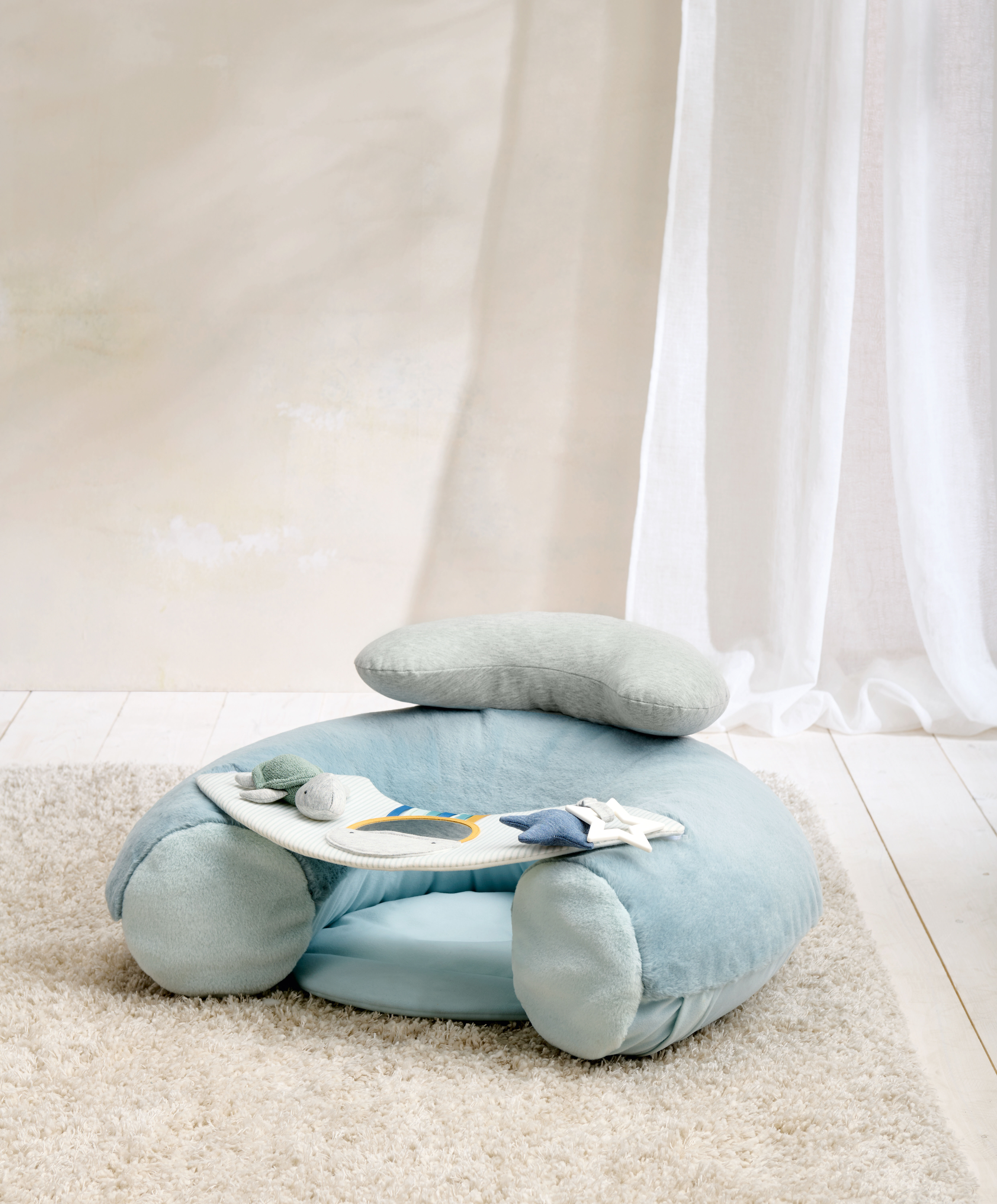 Welcome to the World Sit &amp; Play Bunny Interactive Seat - Blue