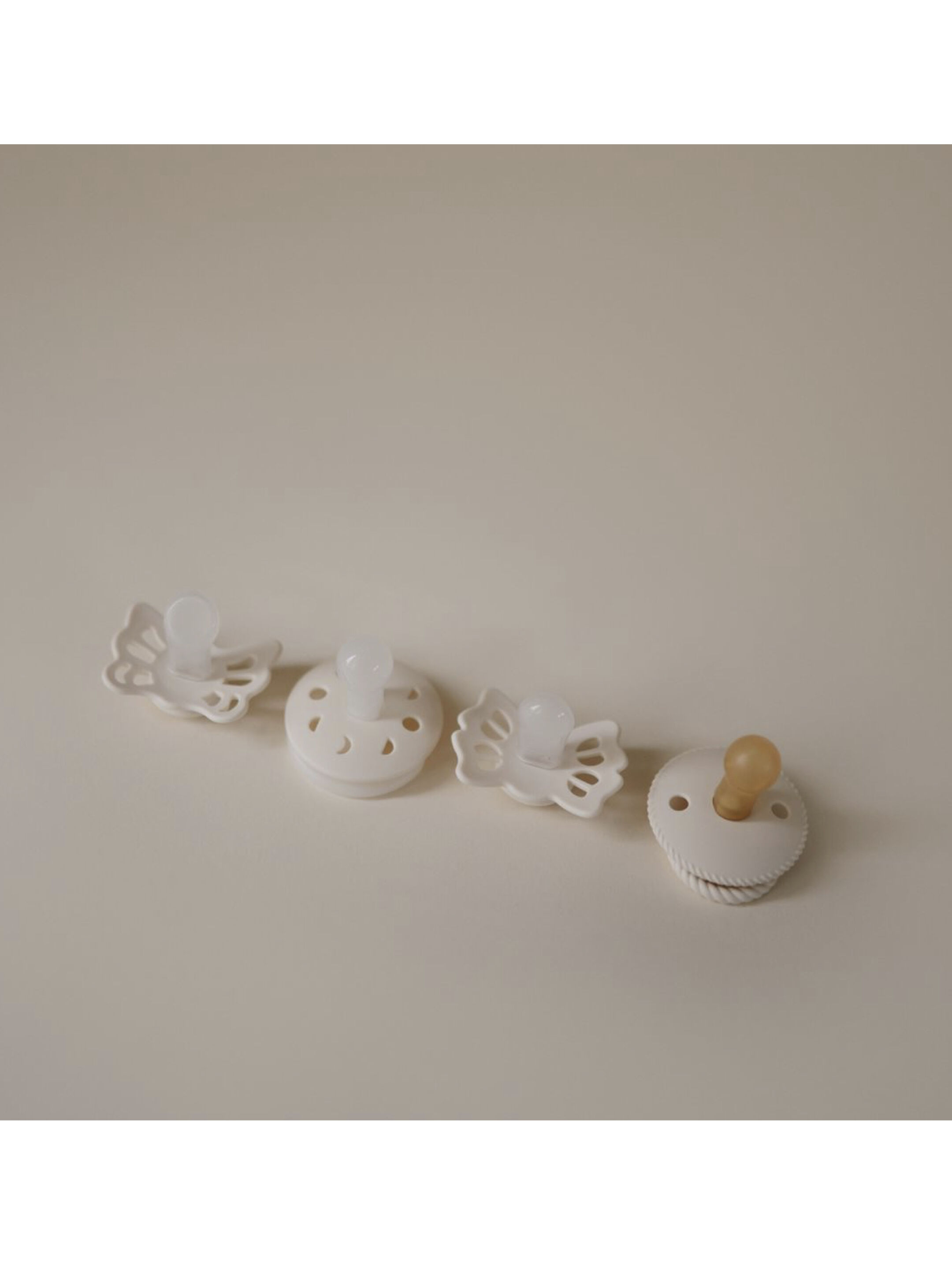 FRIGG Baby's First Pacifier 4-pack - Moonlight Sailing - Cream 0-6M - Size 1 image number 4